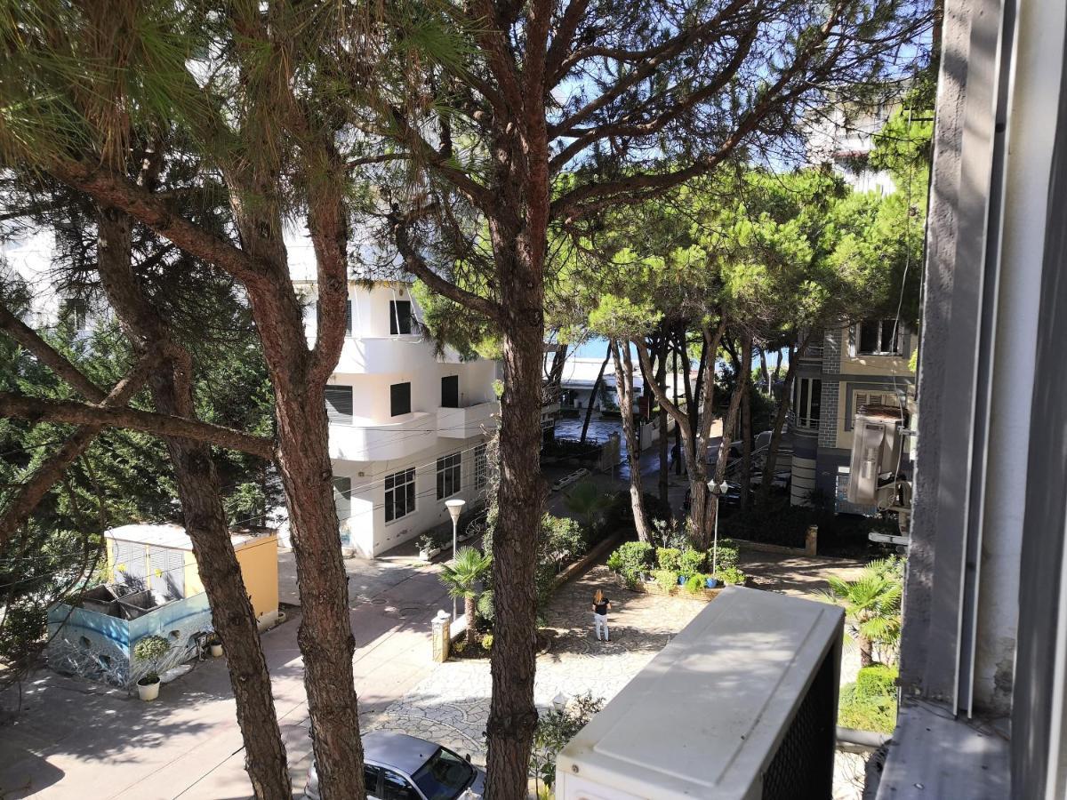 Ilva'S Apartment โกเลม ภายนอก รูปภาพ